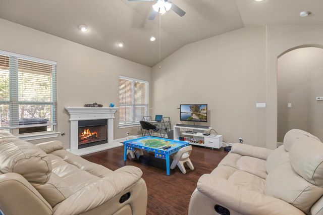 22409 Rock Wren RD, Spicewood, TX 78669