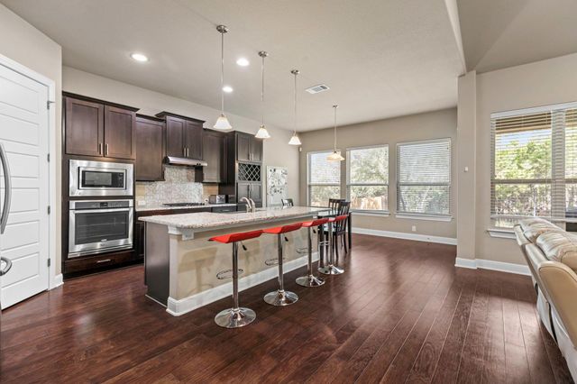 22409 Rock Wren RD, Spicewood, TX 78669