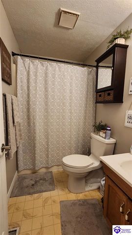 1107 Emory Road, Elizabethtown, KY 42701