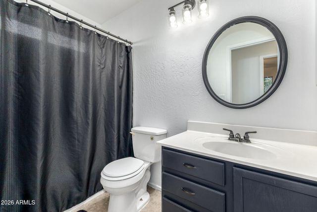 421 S ROBINS Way, Chandler, AZ 85225