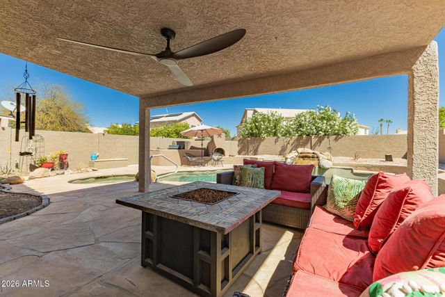 421 S ROBINS Way, Chandler, AZ 85225