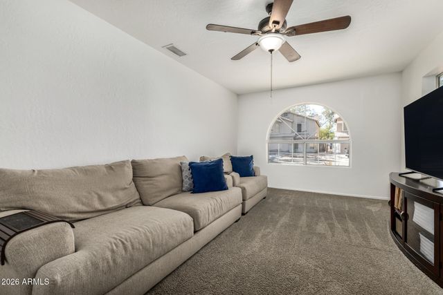 421 S ROBINS Way, Chandler, AZ 85225