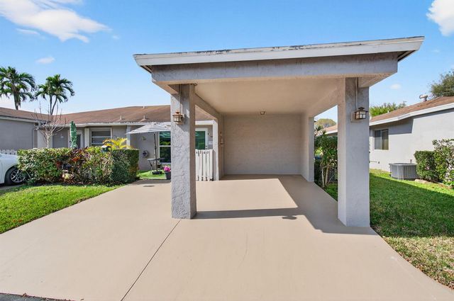 6787 Moonlit Drive, Delray Beach, FL 33446