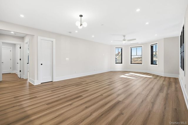 34 Clinton Avenue 3, Dobbs Ferry, NY 10522