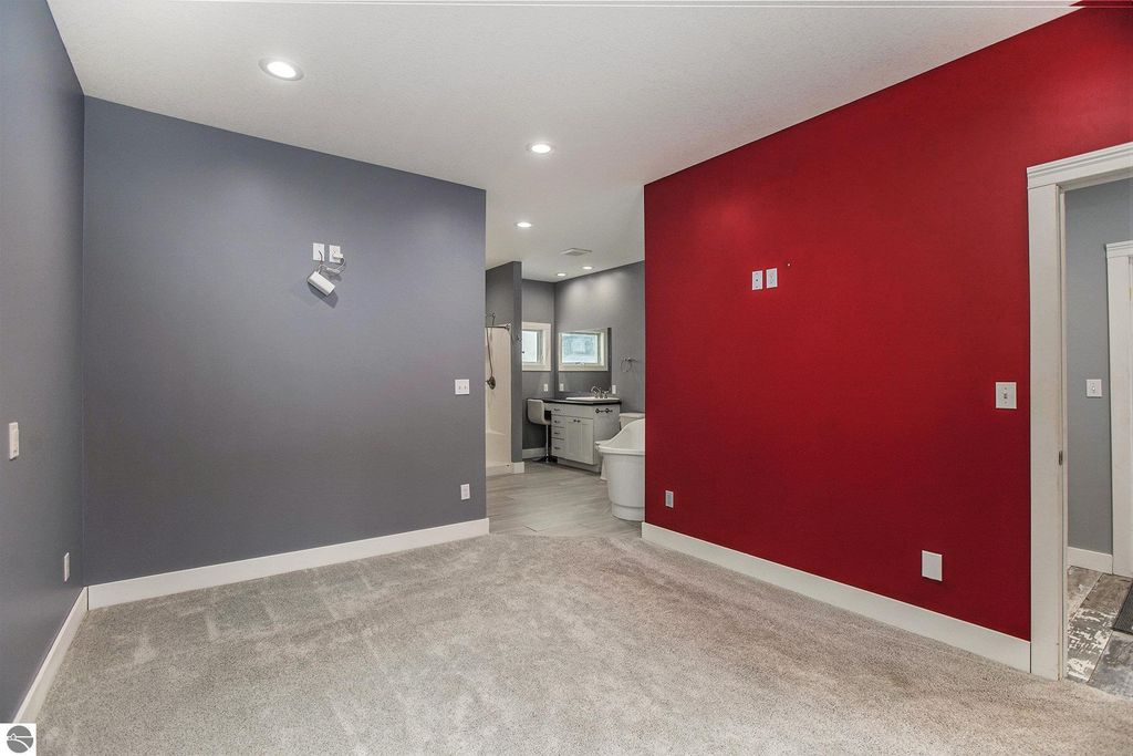 Image 10 of property listing at 23736 110th Avenue, Tustin, MI 49688