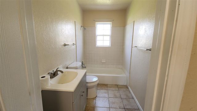 4415 Groton Drive, Houston, TX 77047