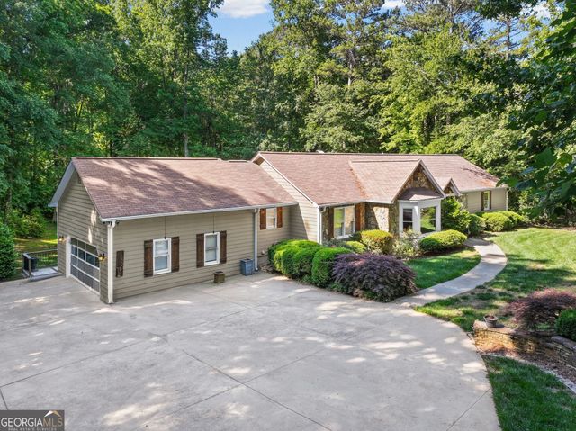 1530 Woodstock Road, Roswell, GA 30075
