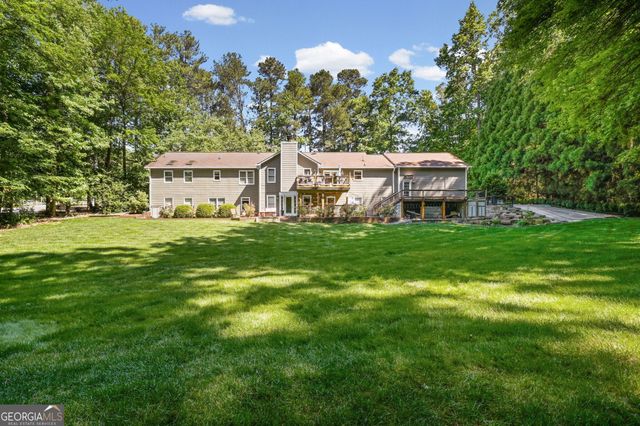 1530 Woodstock Road, Roswell, GA 30075