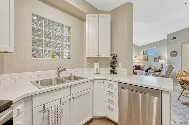 1651 W Canal Circle W 638, Littleton, CO 80120