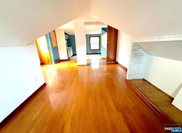 162 Sheridan Avenue, Clifton, NJ 07011