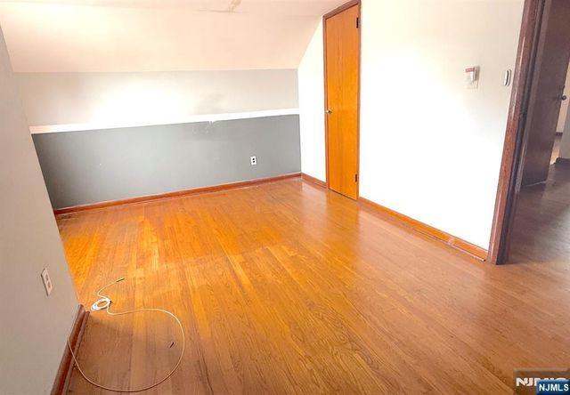 162 Sheridan Avenue, Clifton, NJ 07011