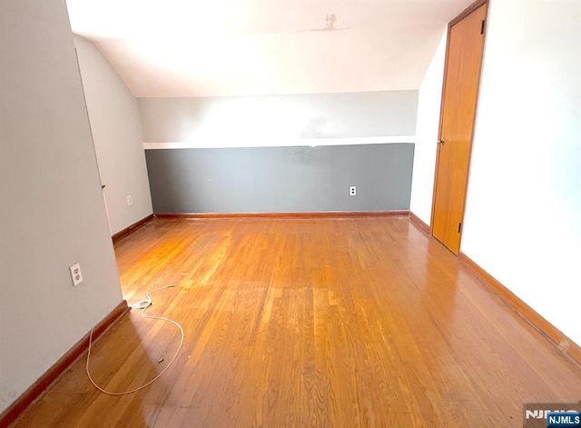162 Sheridan Avenue, Clifton, NJ 07011