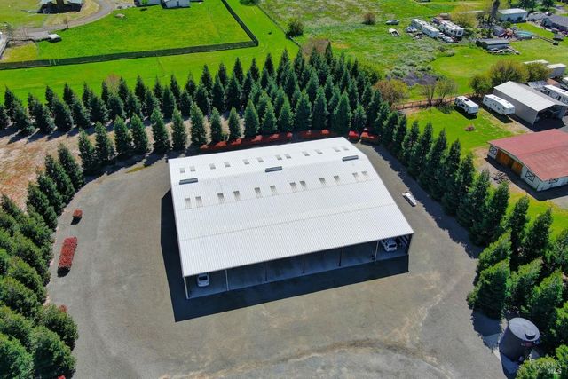 5050 Melissa Ln, Vacaville, CA 95688