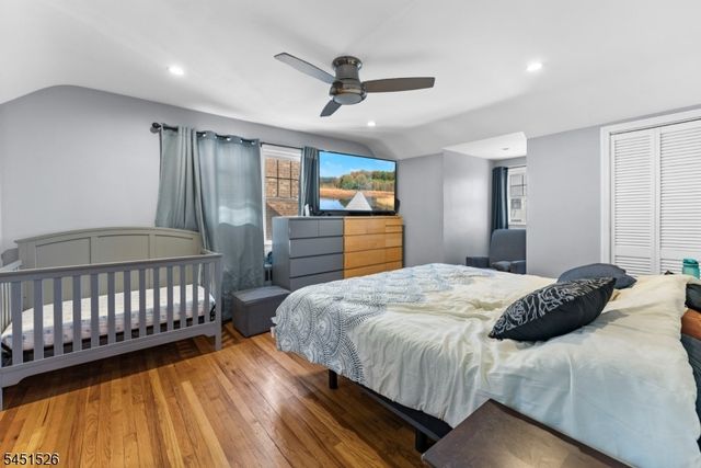 789 Harvard Pl, Cliffside Park Boro, NJ 07010
