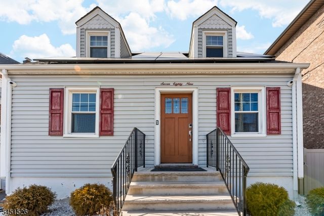 789 Harvard Pl, Cliffside Park Boro, NJ 07010