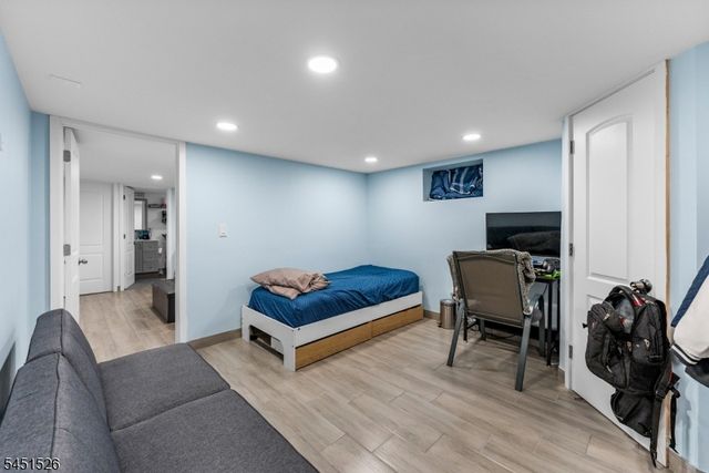 789 Harvard Pl, Cliffside Park Boro, NJ 07010