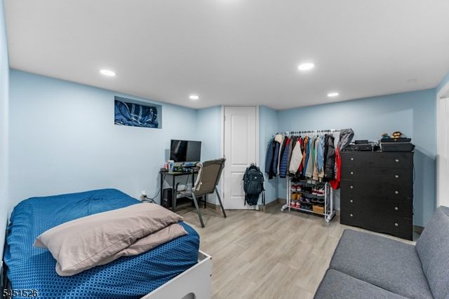 789 Harvard Pl, Cliffside Park Boro, NJ 07010