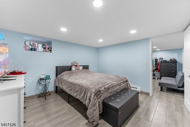 789 Harvard Pl, Cliffside Park Boro, NJ 07010