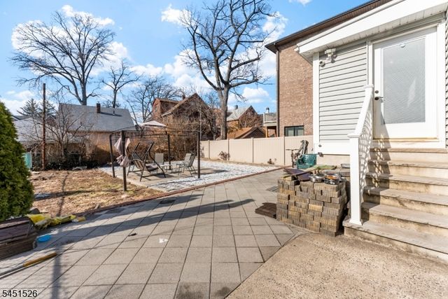 789 Harvard Pl, Cliffside Park Boro, NJ 07010