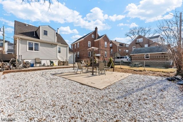 789 Harvard Pl, Cliffside Park Boro, NJ 07010