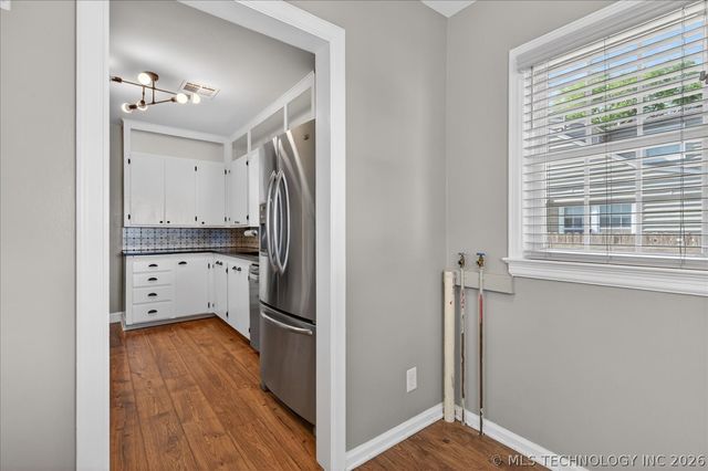 2054 SE DEWEY Avenue, Bartlesville, OK 74003