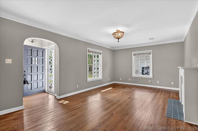 2054 SE DEWEY Avenue, Bartlesville, OK 74003