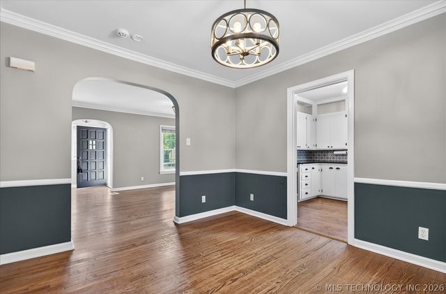 2054 SE DEWEY Avenue, Bartlesville, OK 74003