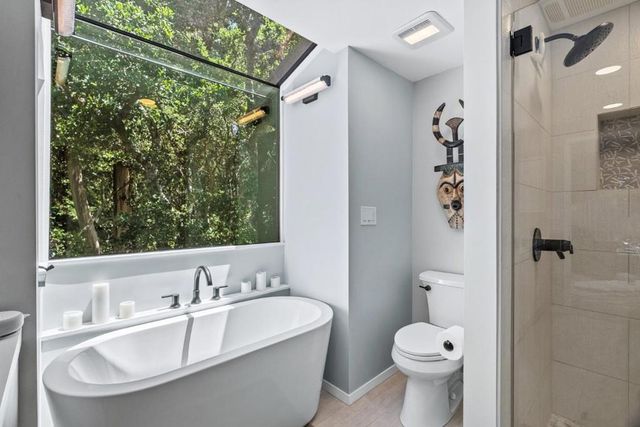 21 Kite Hill Road, Santa Cruz, CA 95060