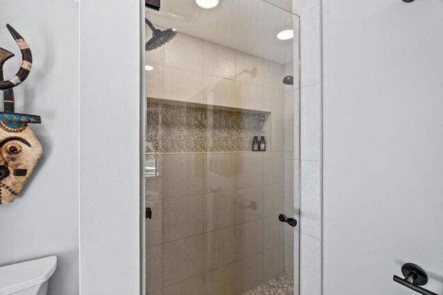 21 Kite Hill Road, Santa Cruz, CA 95060