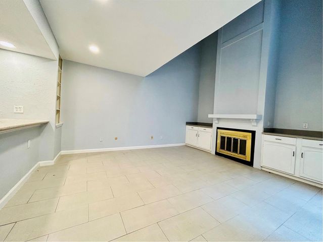 11411 Harwin Drive 6, Houston, TX 77072