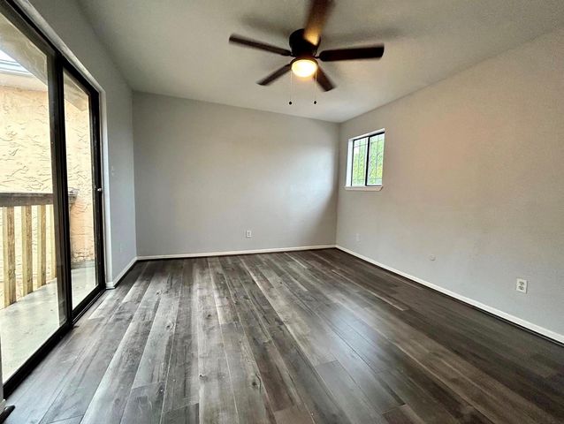 11411 Harwin Drive 6, Houston, TX 77072