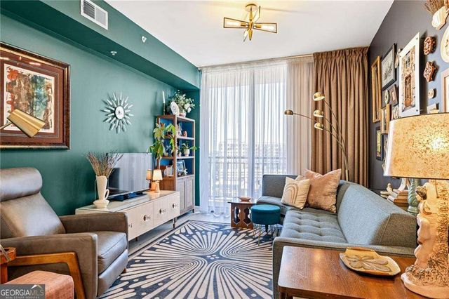 3040 Peachtree Road NW 1013, Atlanta, GA 30305