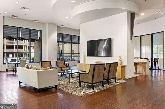 3040 Peachtree Road NW 1013, Atlanta, GA 30305