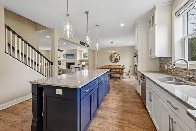 16625 Dynamic Drive, Lakeville, MN 55044