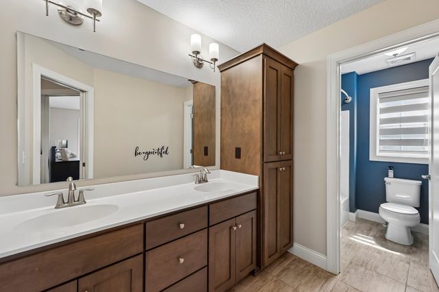 16625 Dynamic Drive, Lakeville, MN 55044