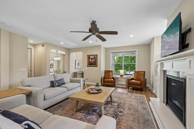 16625 Dynamic Drive, Lakeville, MN 55044