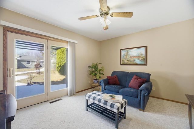 705 S GOLDENROD DRIVE, Appleton, WI 54914