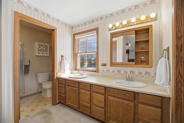 705 S GOLDENROD DRIVE, Appleton, WI 54914