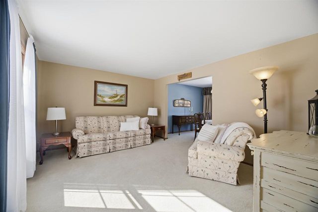 705 S GOLDENROD DRIVE, Appleton, WI 54914