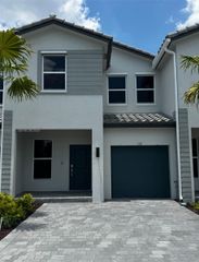 112 SW 184 WAY 112, Pembroke Pines, FL 33029