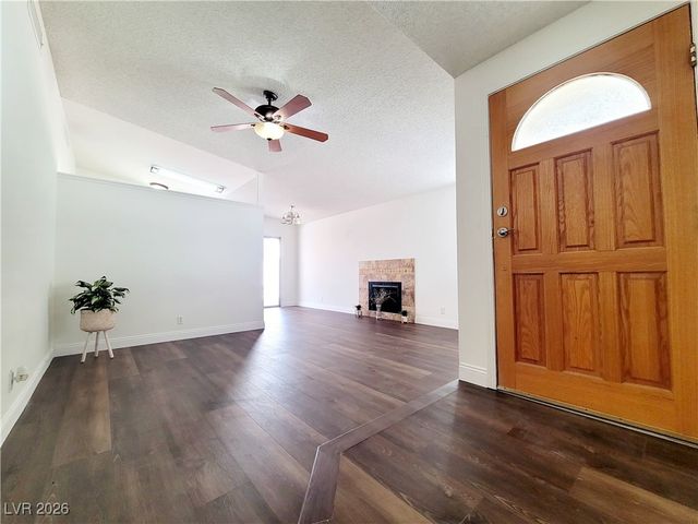 7253 Abbeyville Drive, Las Vegas, NV 89119