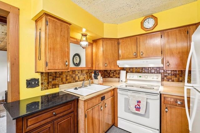 5106 Reed Lane, Waunakee, WI 53597