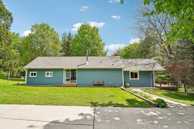 5106 Reed Lane, Waunakee, WI 53597