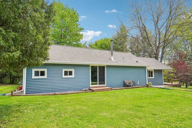 5106 Reed Lane, Waunakee, WI 53597