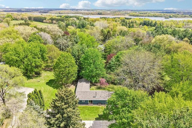 5106 Reed Lane, Waunakee, WI 53597