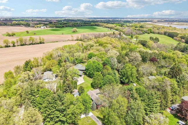 5106 Reed Lane, Waunakee, WI 53597
