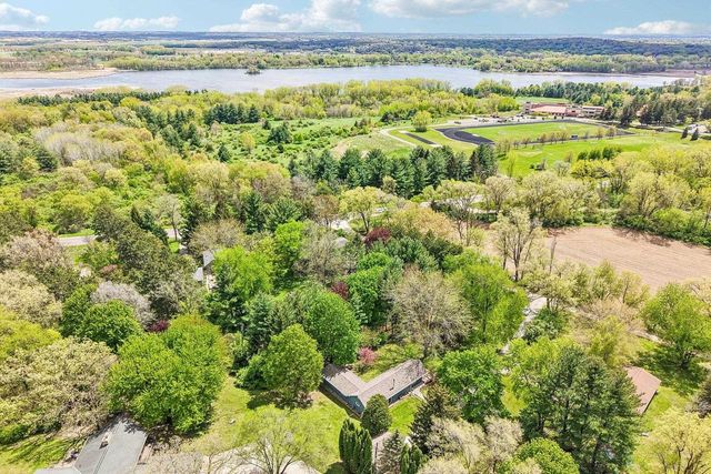 5106 Reed Lane, Waunakee, WI 53597