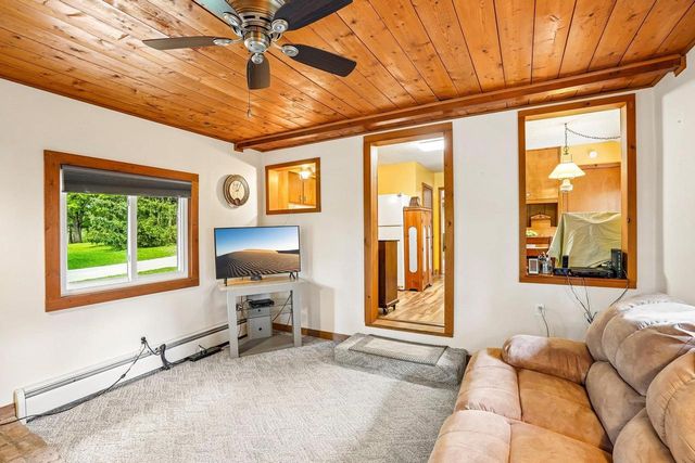 5106 Reed Lane, Waunakee, WI 53597