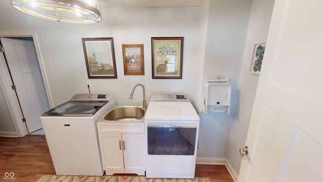 1963 Westminster Place, Columbus, IN 47201