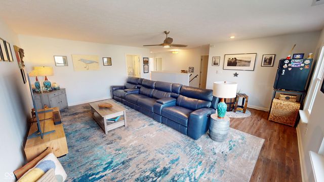 1963 Westminster Place, Columbus, IN 47201